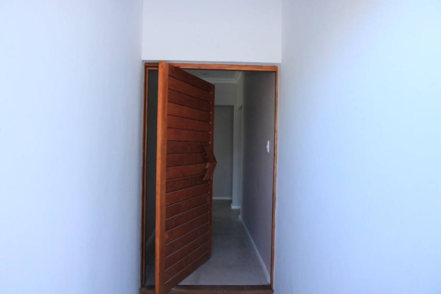 2 Bedroom Property for Sale in Kidds Beach Eastern Cape